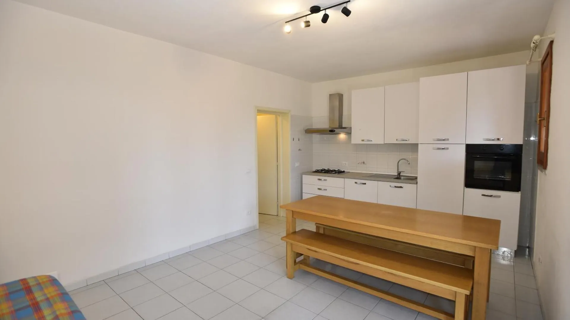 Casa Vacanze Rosa Dei Venti - Clima, Terrazze E Biciclette Pila  0*, Pila (Livorno)