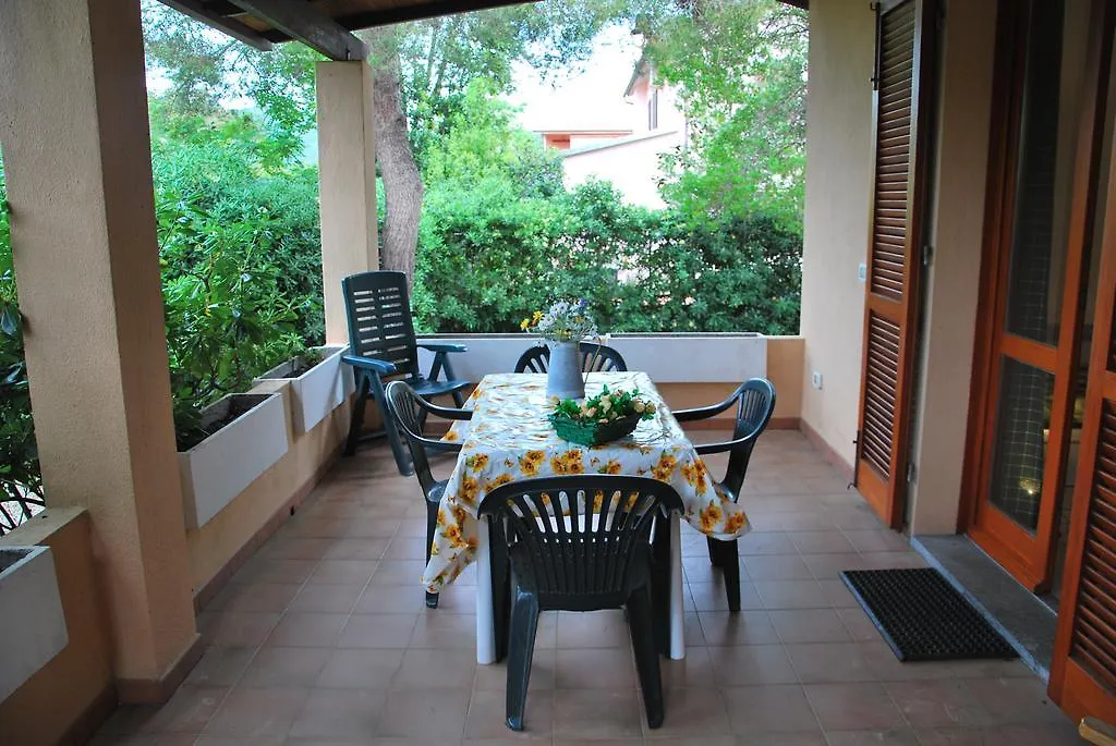 Casa Vacanze Rosa Dei Venti - Clima, Terrazze E Biciclette Pila  아파트